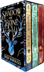 The Shadow and Bone Trilogy Boxed Set  (English, Mixed media product, Bardugo Leigh)